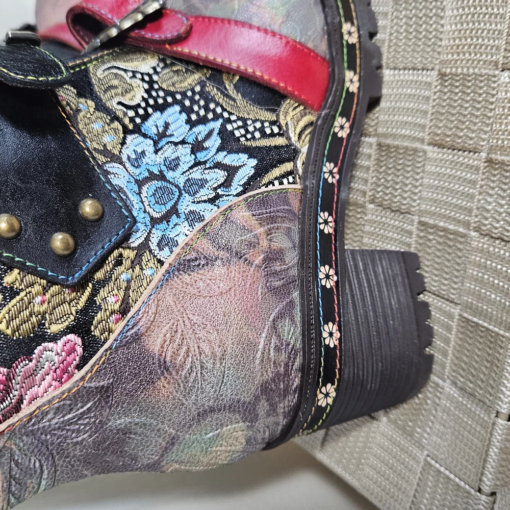 NIB!  L' ARTISTE BY SPRING STEP Floral Heeled Boots, Women's Size 7.5-8 M/ EU 38 - Picture 7 of 12